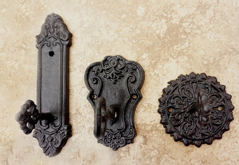 Lulu Decor, Cast Iron Antique Key Shaped Set of 3 Hooks, Strong Heavy Decorative Hooks in Black (Roman) - Image 2